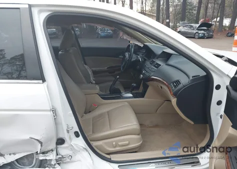 2011 Honda Accord 2.4 Ex-L из США, поврежденный, VIN 1HGCP2F8XBA084506